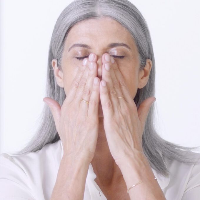 Nutri-Lumière Treatment Essence
