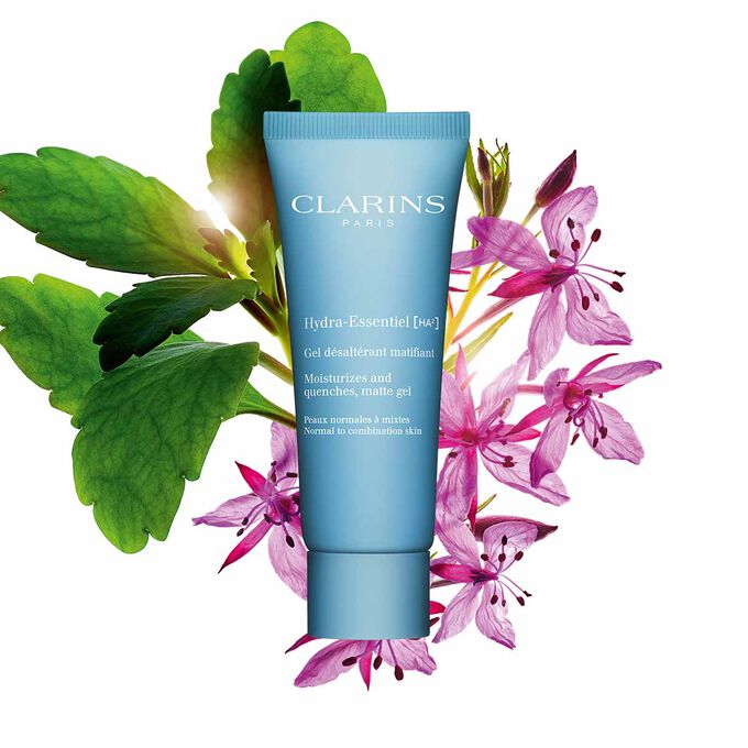 Image shows Clarins Hydra-Essentiel Matte Gel, a daytime face gel enriched with hyaluronic acid that hydrates and mattifies.
