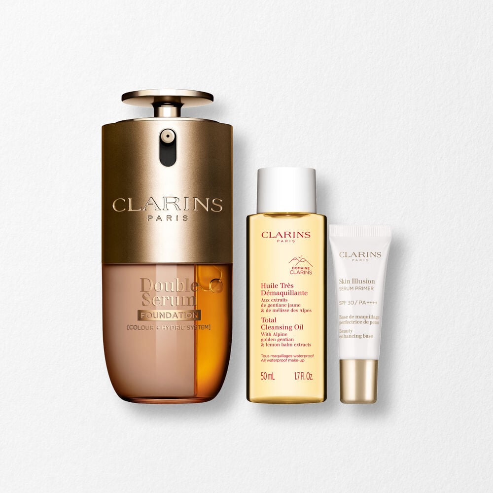 Packshot of Clarins Double Serum Foundation available for every skin tone, featuring key ingredients turmeric and papain