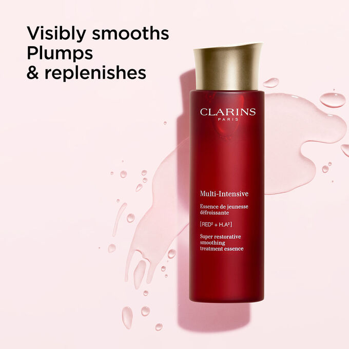 Packshot of Clarins Super Restorative Treatment Essence with text emphasising its power to hydrate, smooth and plump skin.