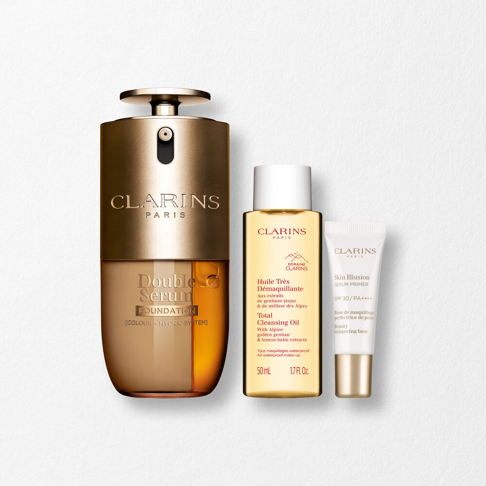 Packshot of Clarins Double Serum Foundation available for every skin tone, featuring key ingredients turmeric and papain