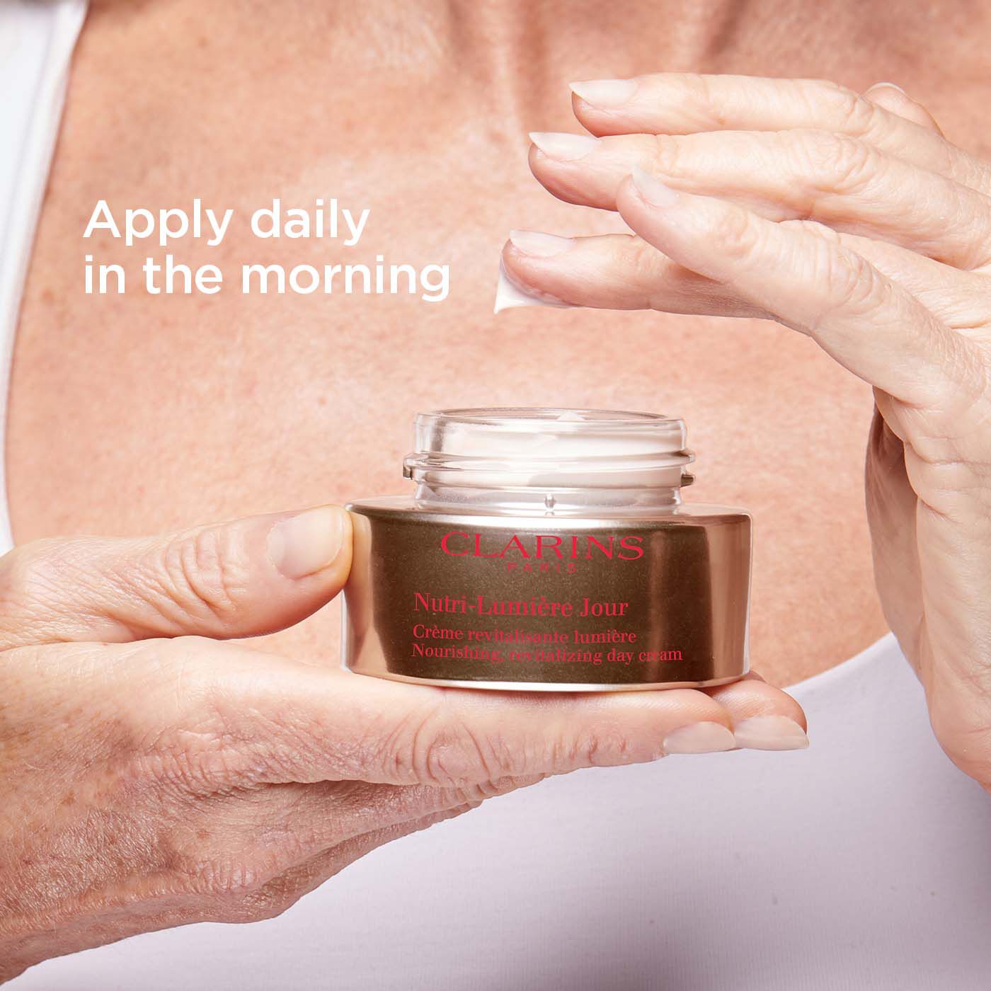 Nutri-Lumiere Day Cream: Day Moisturiser | CLARINS® Singapore