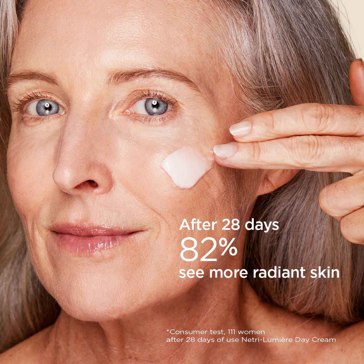 Nutri-Lumiere Day Cream: Day Moisturiser | CLARINS® Singapore