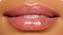 Natural lip perfector look | Clarins Singapore