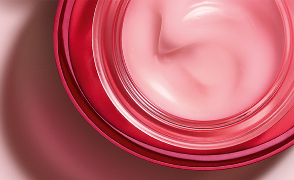 Rose Radiance Cream open pot