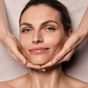 ULTRA RELAXING AROMA FACIAL